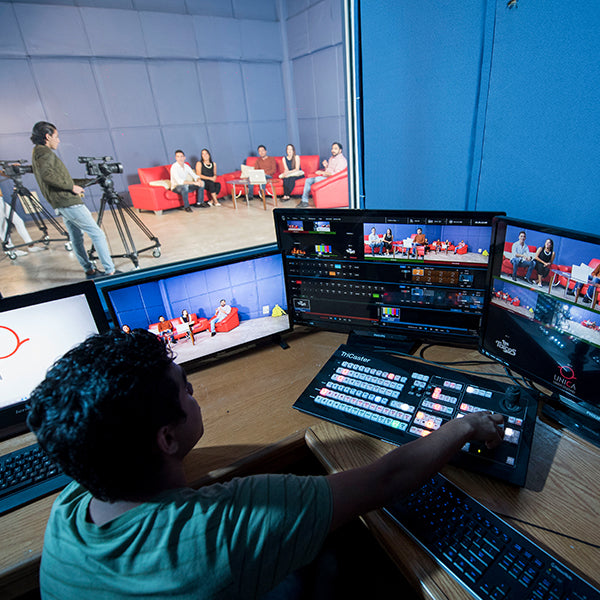 Licenciatura en línea en Medios Digitales - Universidad UTEL